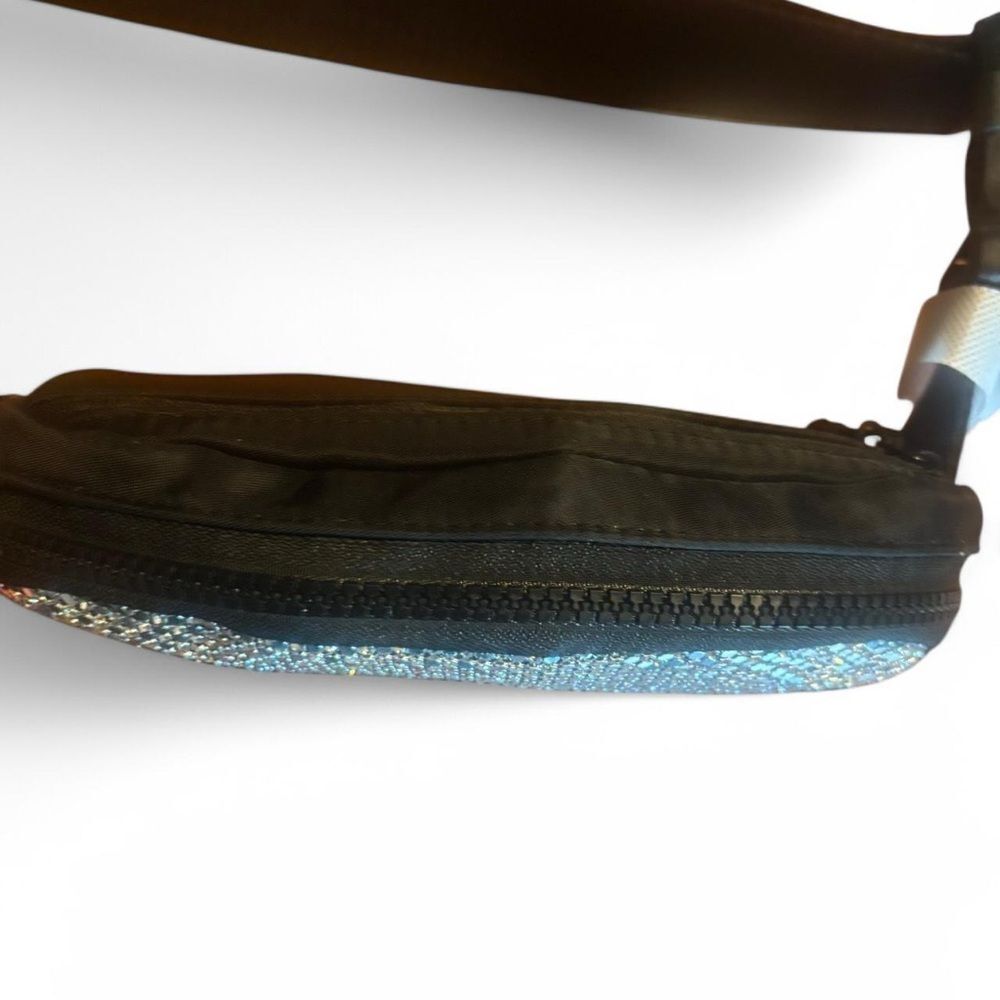 Women’s Studio NYC Silver Studded Belt Bag – NWT - Picture 5 of 7